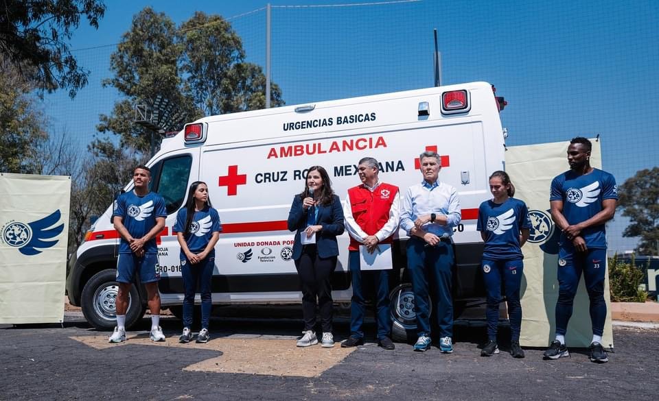 Las Guilas Del Am Rica Donaron Una Ambulancia A Cruz Roja Acapulco