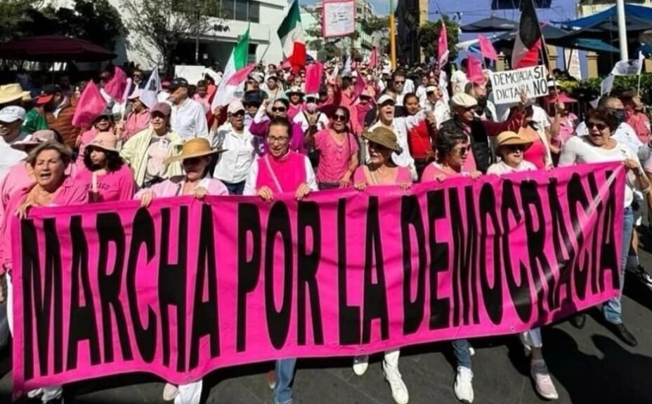 Miles De Ciudadanos En Cuernavaca Se Suman A La Marcha Por La