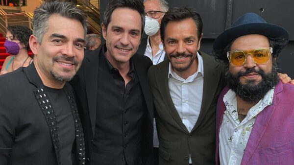 Eugenio Derbez y Omar Chaparro se agarran a cachetadas en pleno evento y desatan un escándalo