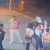 VIDEO: Ladrón dispara a su cómplice por error y lo mata antes de ejecutar el asalto