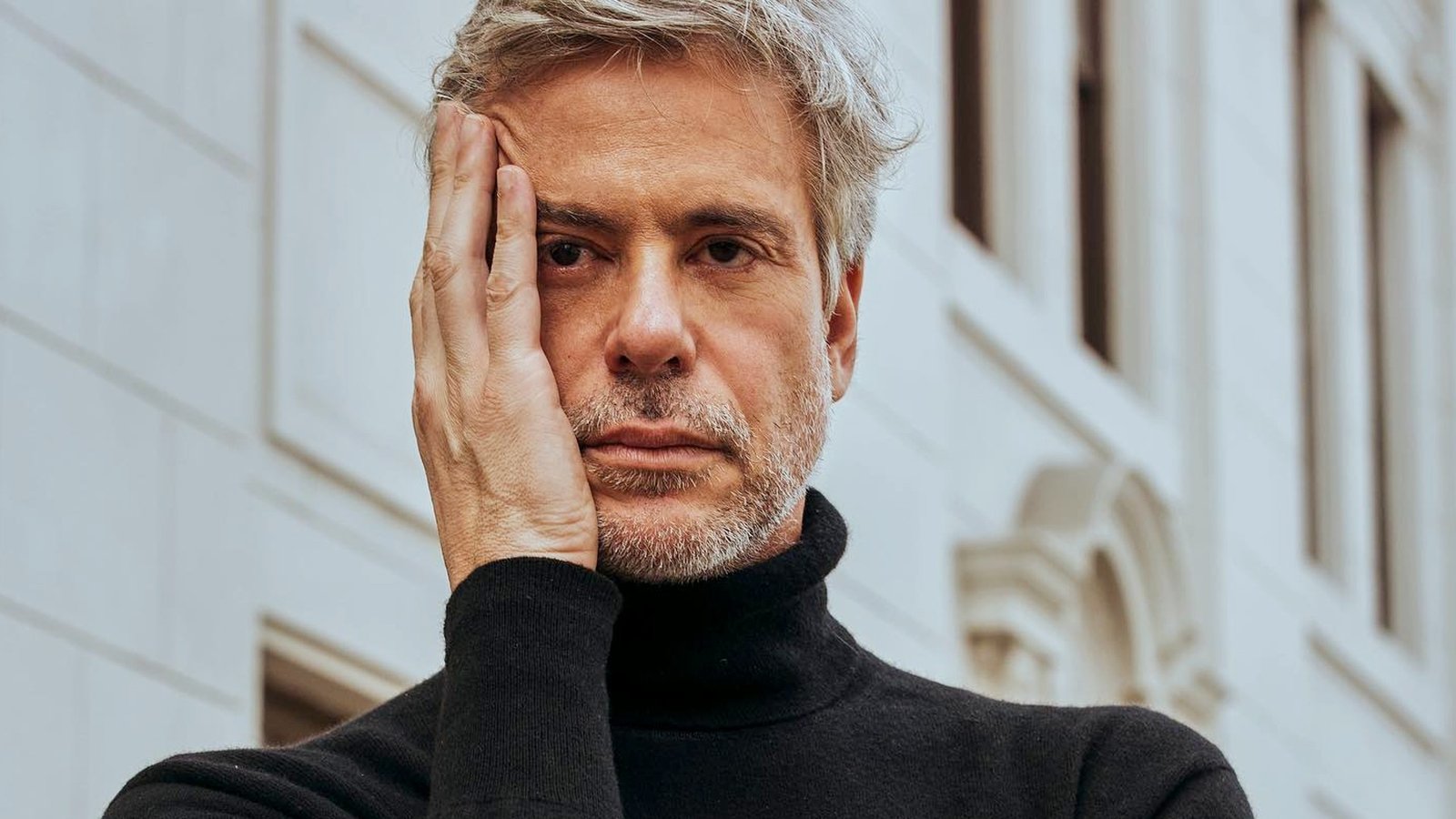 Muere el actor Diego Bertie tras caer del piso 14 de un edificio