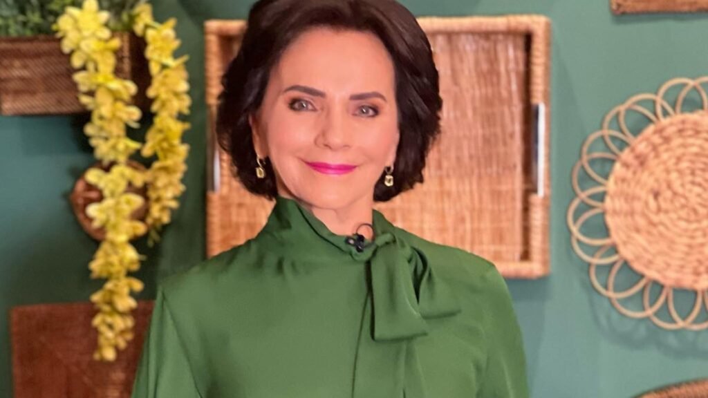Pati Chapoy despeja las dudas y aclara si ella tomará el lugar de Sanda Smester en TV Azteca