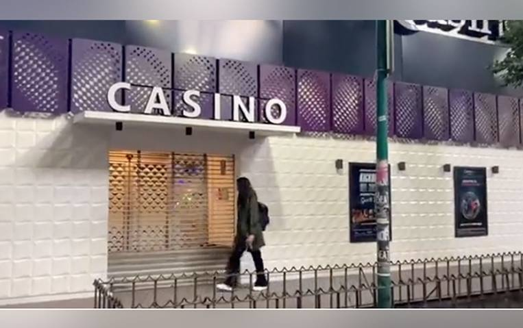 Comando roba más de un millón de pesos en el Casino Life de la colonia Juárez