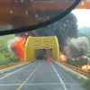 VIDEO: Pipa cargada con combustible explota sobre la autopista Siglo XXI en Michoacán