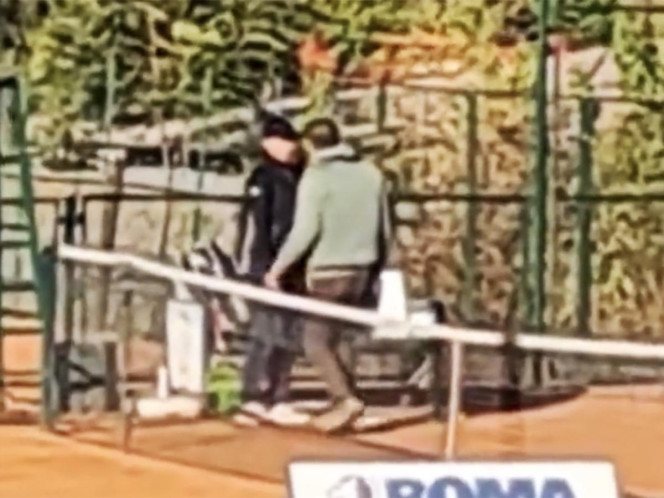 VIDEO: Entrenador golpeó a su hija tenista de 14 años y las imágenes resultan indignantes