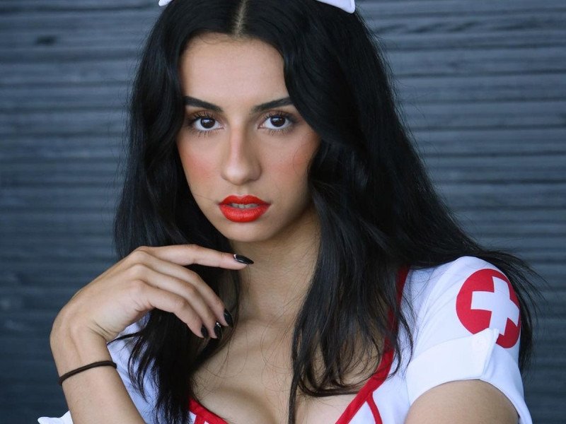La Mars habla sobre cuánto gana en OnlyFans: “Mis pies pagan la renta”
