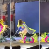 VIDEO: Reina de belleza se electrocuta en pleno escenario y las imágenes resultan alarmantes
