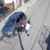 VIDEO: Pide la moto prestada, se avienta un 'caballito' y termina muerto en el asfalto