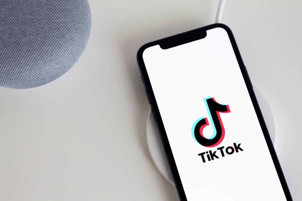 TikTok implementa nuevas medidas para impedir que adolescentes visualicen videos sugerentes