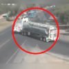 VIDEO: Trailer de doble remolque vuelca en México-Pachuca por ir a exceso de velocidad