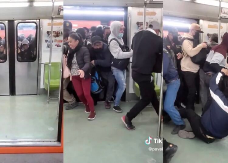 VIDEO: Empujones, golpes y caídas... así se gana un lugar en el metro de la CDMX