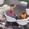 VIDEO: Piqué causa indignación por meterle tremenda regañada a sus hijos en pleno estadio
