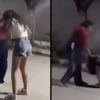 VIDEO: Mamá enfurece con su hija y la golpea por ser víctima de bullying en la escuela