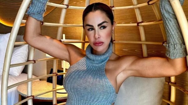 Ninel Conde es objeto de burlas por sus leegins rotos en una zona muy íntima