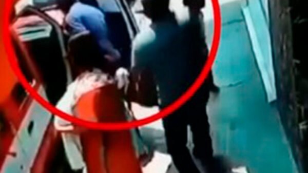 Cámaras de seguridad captan asesinato de militante Triqui en Oaxaca