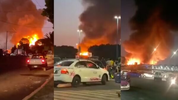 Se registra fuerte incendio en la Central de Abastos de la CDMX