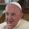 Papa Francisco hace un llamado a tener menos mascotas y a procrear más hijos