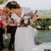 Invitación a boda se hace viral por impedir la entrada a niños y se desata la polémica