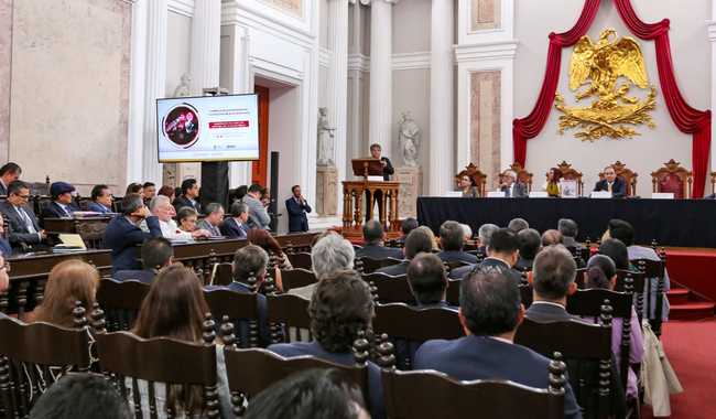 SEP y Economía llevan a cabo Cumbre de Educación Superior y la Industria de Alta Tecnología