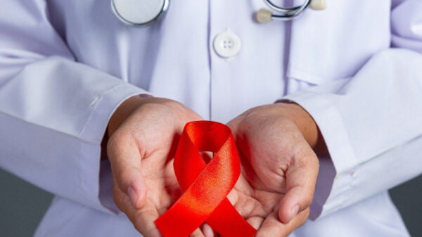 Cofepris da luz verde a nuevo medicamento para el tratamiento del VIH