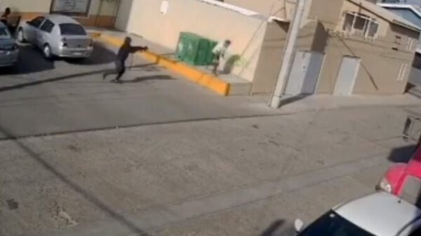 VIDEO: Empresario logra escapar de ser secuestrado y lo asesinan por la espalda