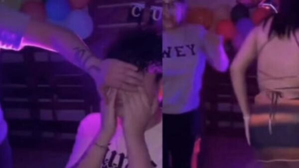 VIDEO: Mamá consiente a su hijo con bailarina exótica para celebrar su cumpleaños 18