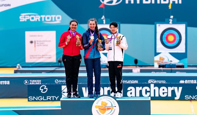 Con cuatro medallas, México hace historia en Campeonato Mundial de Tiro con Arco