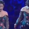 VIDEO: Ángela Aguilar se pone 'diva' y se baja del escenario por lo que le hizo el público