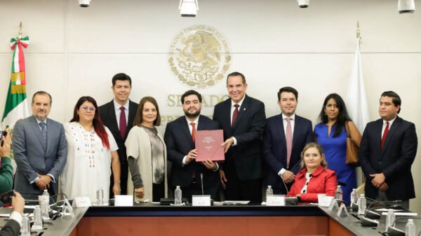 Recibe Senado de la República Paquete Económico para el Ejercicio Fiscal 2024