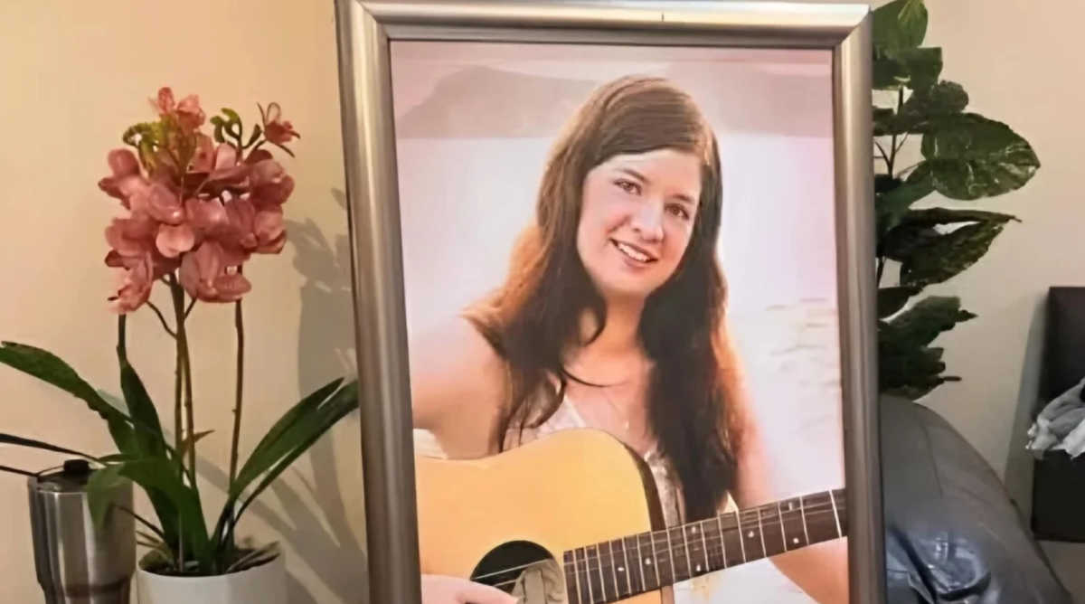 Hija de músico mexicano muere tras ataque de tiburón pero logra salvar a su hijo de 5 años