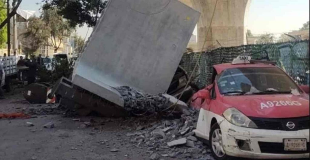 VIDEO: Así fue el momento justo en que cayó la estructura del Tren Interurbano México-Toluca