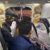 Pasajeros que casi mueren en el vuelo de Alaska Airlines serán compensados con 1,500 dólares