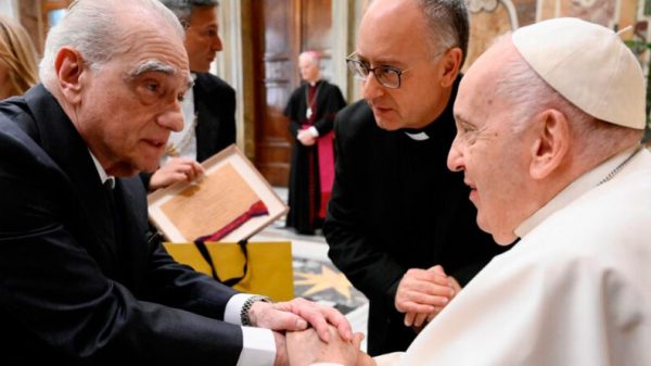 Martin Scorsese se reúne con el papa Francisco; prepara película sobre Jesús