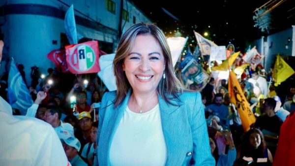 Lucy Meza se proclama vencedera del debate en Morelos y las encuestas la respaldan