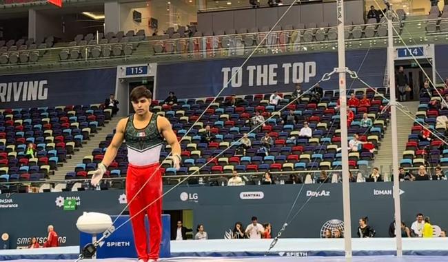 Isaac Núñez finaliza entre los mejores gimnastas de barra fija en Copa Mundial