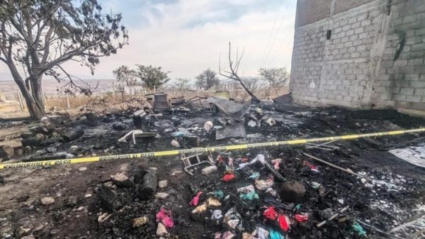 Seis menores y su abuela mueren calcinados, al incendiarse vivienda que habitaban en Morelia