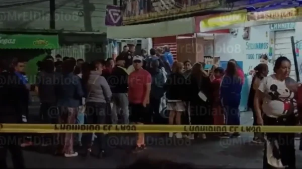 Asesinan a dos estudiantes de enfermería afuera de una tienda en San Miguel Topilejo