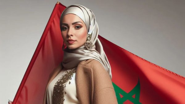 La primera ‘Miss Inteligencia Artificial’ es una activista marroquí viral por usar hiyab