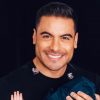 Carlos Rivera Conmueve a Sus Seguidores con una Emotiva Foto de Su Hijo León en el Aniversario de Su Padre