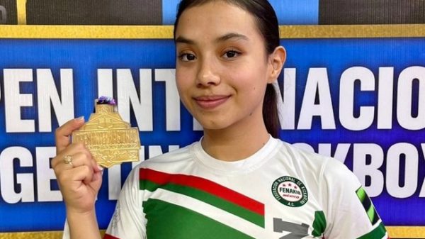 Se corona María Fernanda Granados en el Abierto Argentino de Kickboxing