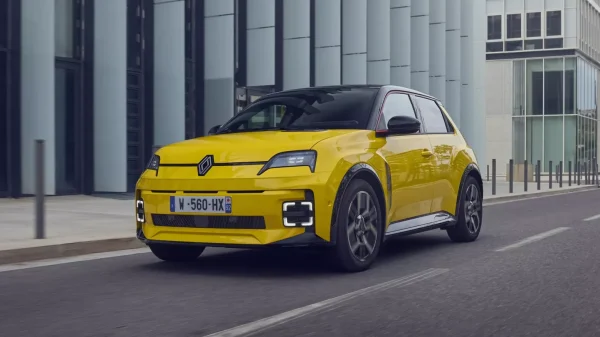 Renault 5 E-Tech Eléctrico: El Regreso de un Ícono