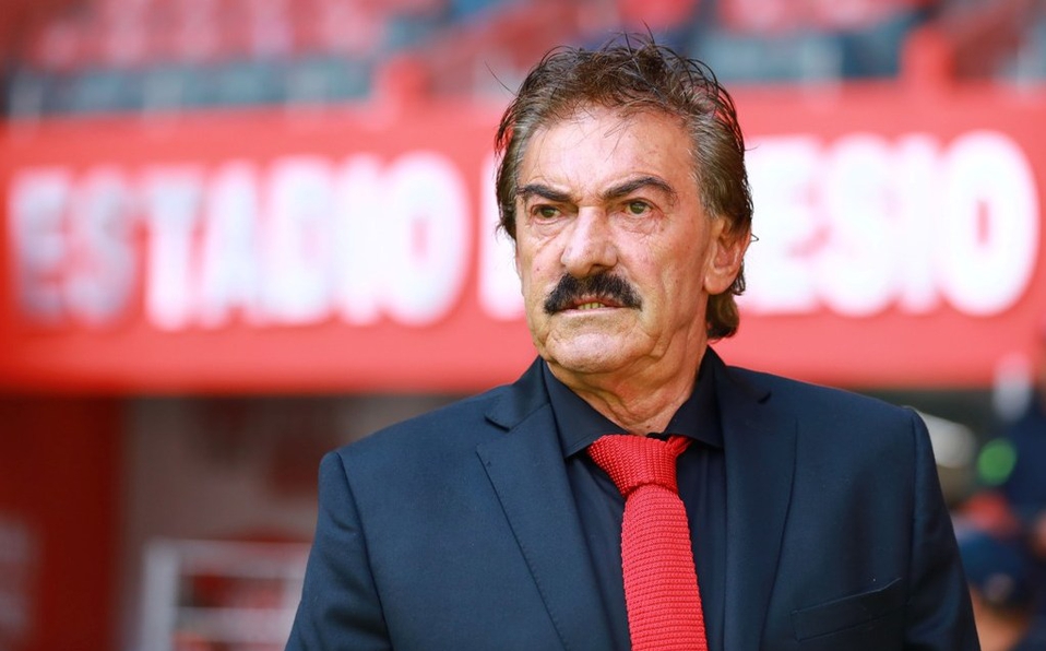 Ricardo La Volpe regresa a los banquillos, ¿cuál será su nuevo equipo?