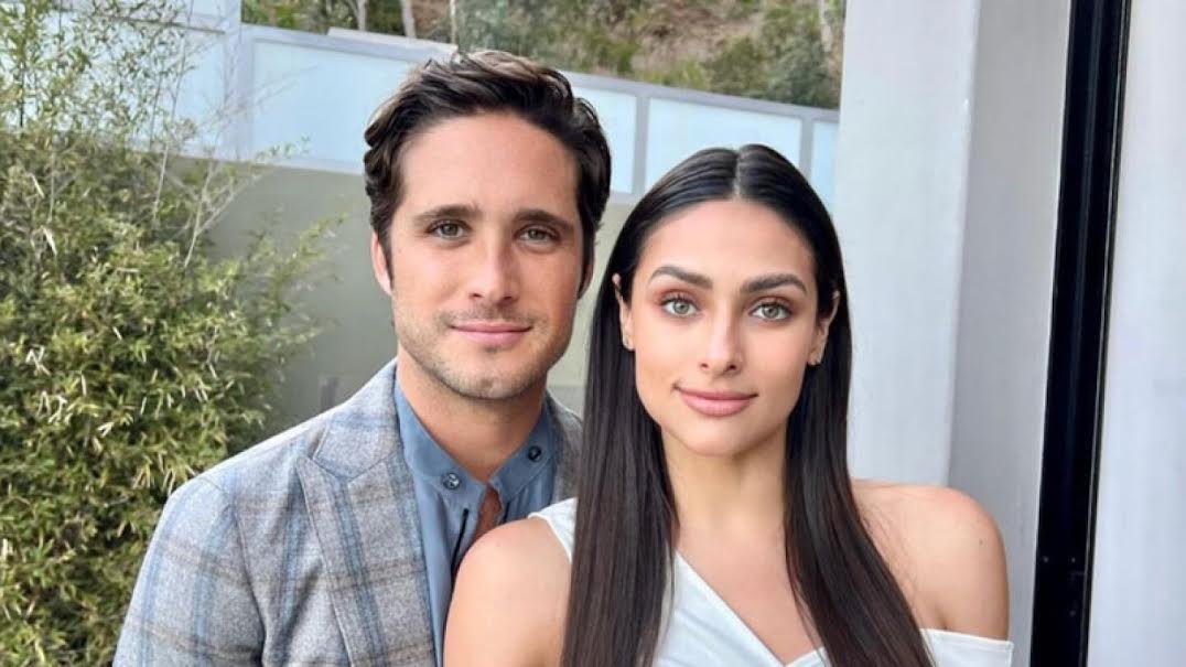 Diego Boneta y Renata Notni crean su propio aroma con empresa mexicana