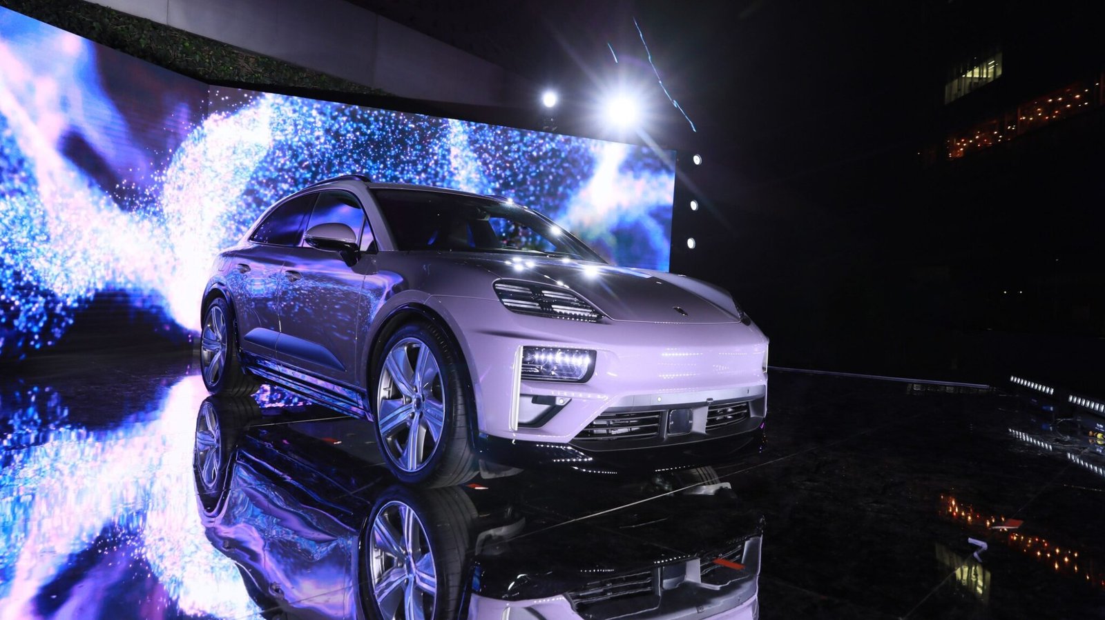 Porsche revoluciona el mercado mexicano con el Macan Eléctrico
