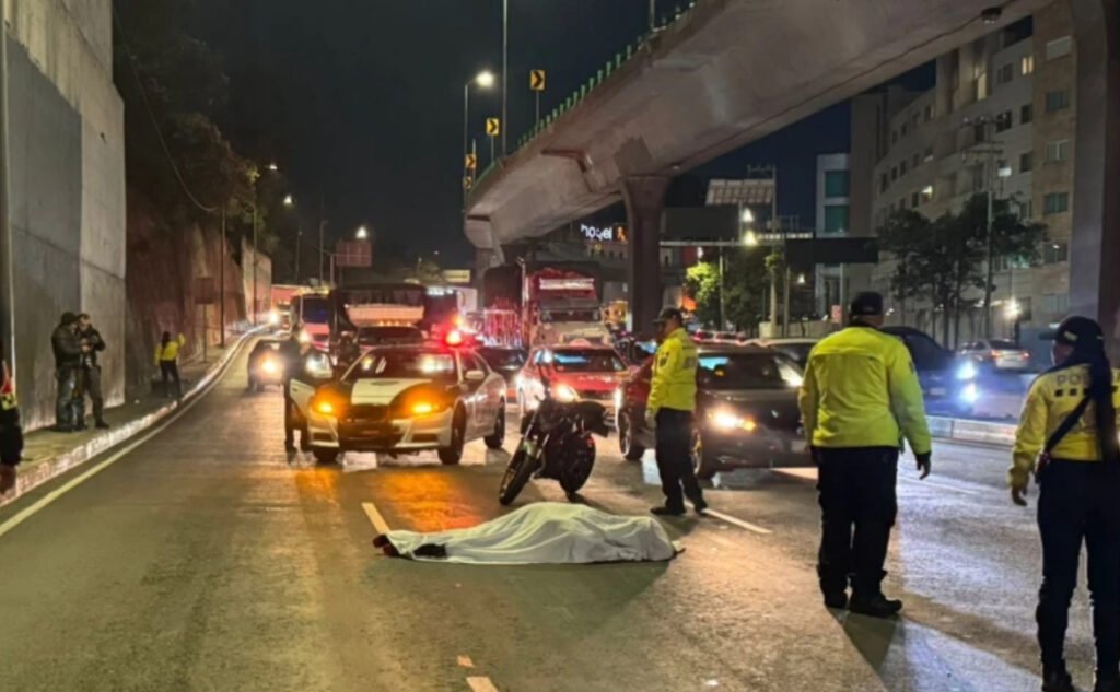 Tráiler atropella y mata a un motociclista en calles de la CDMX - México Ya