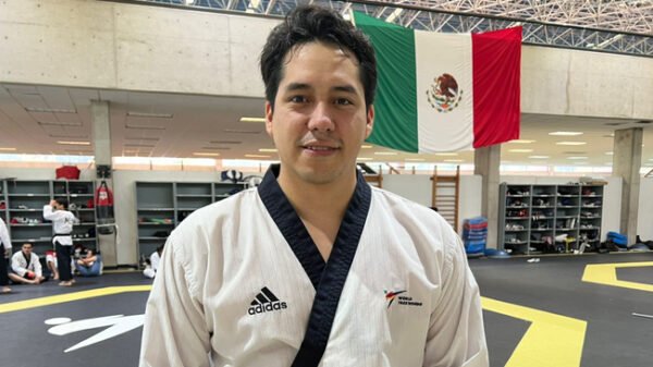 Vaslav Ayala va por podio en el Mundial de Taekwondo Poomsae Hong Kong 2024