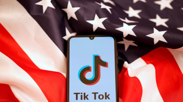 TikTok vuelve a operar en EE.UU. gracias a la prórroga prometida por Trump tras la prohibición de la app