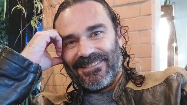 Famoso actor cae en bancarrota por culpa del cáncer- vive una verdadera pesadilla