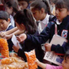 Prohibición de comida chatarra en escuelas: un paso hacia una infancia más saludable