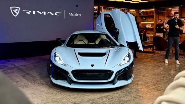 Grand Chelem presenta el Rimac Nevera en México